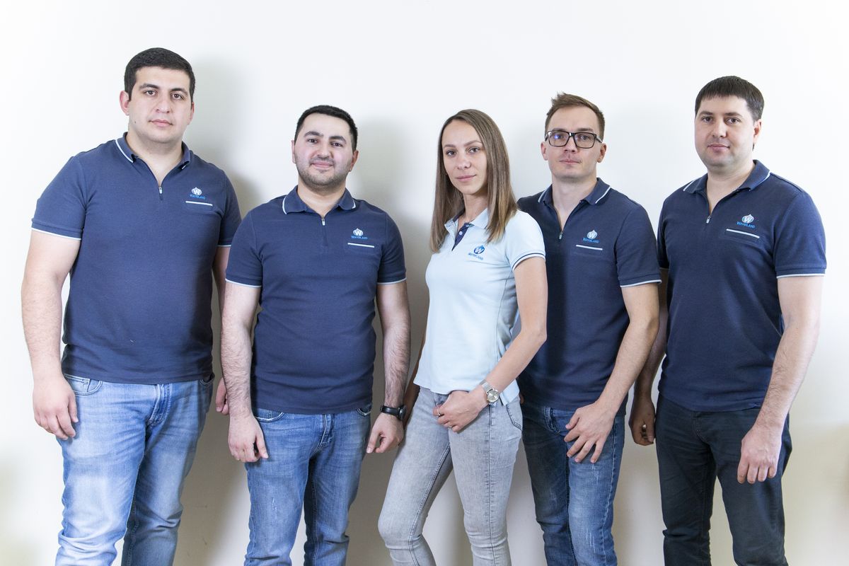 О компании